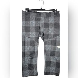 The North Face FlashDry Women's Grey  Buffalo Plaid Capri Leggings - Size M